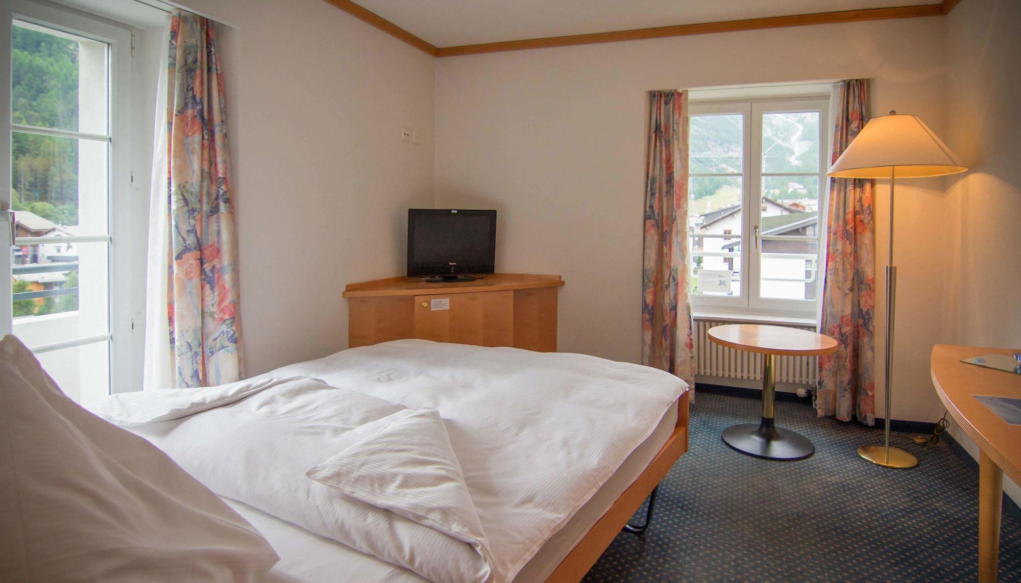 Hotel Du Glacier - The Dom Collection ซาสฟี ภายนอก รูปภาพ